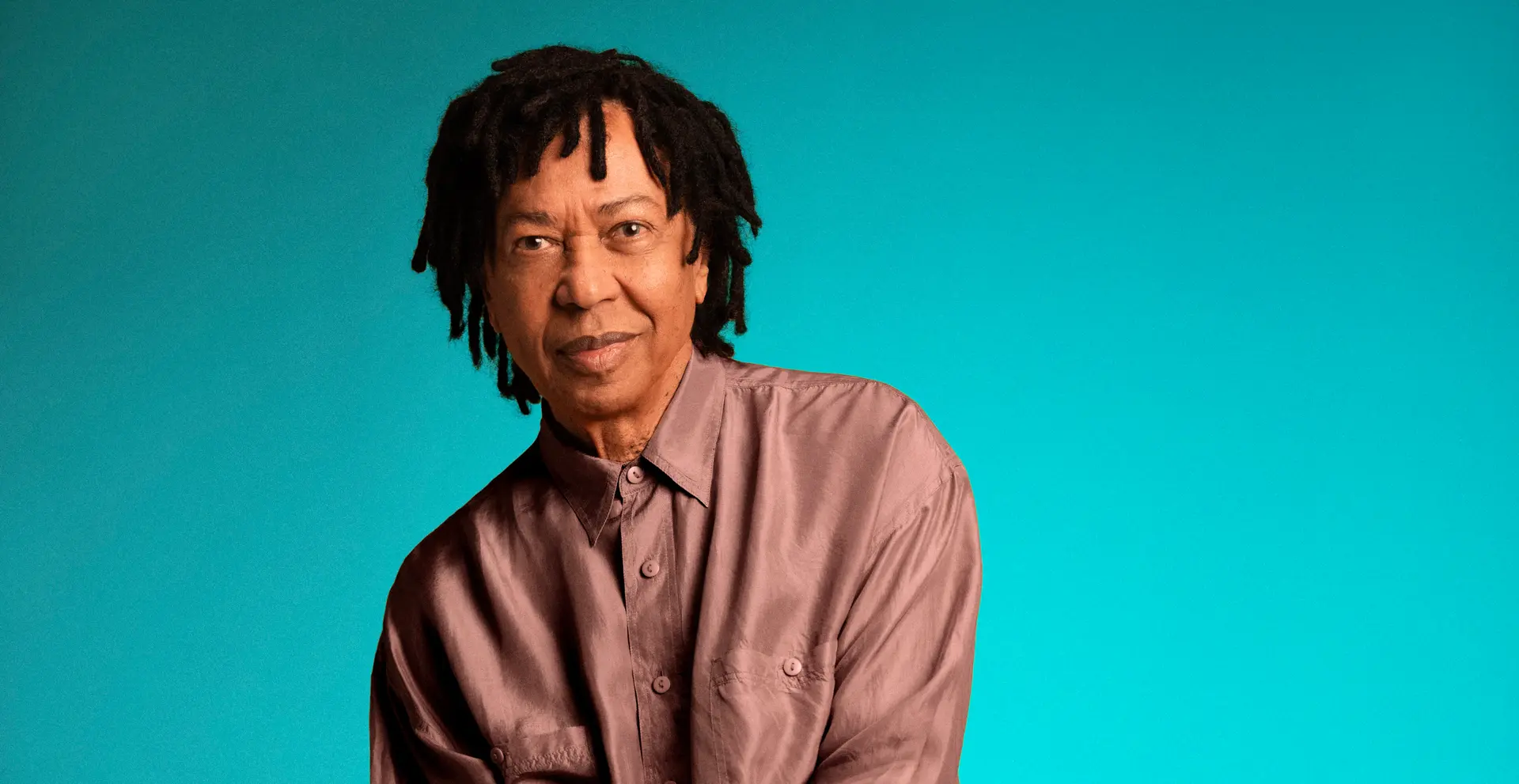 50 anos de Djavan: a poesia que atravessou gerações e canta o Brasil em movimento