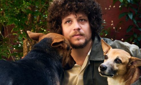 Chico Chico anuncia show especial de Dia dos Namorados no Rio