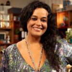 Tiny Desk Brasil celebra brilhantismo autoral feminino com Tulipa Ruiz