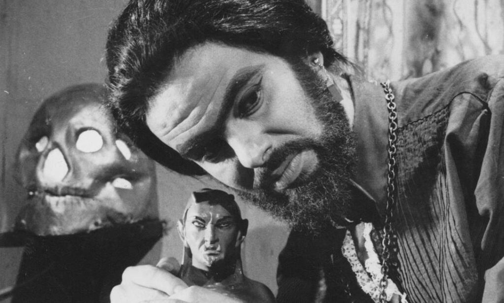 Cena de 'O estranho mundo do Zé do Caixão'